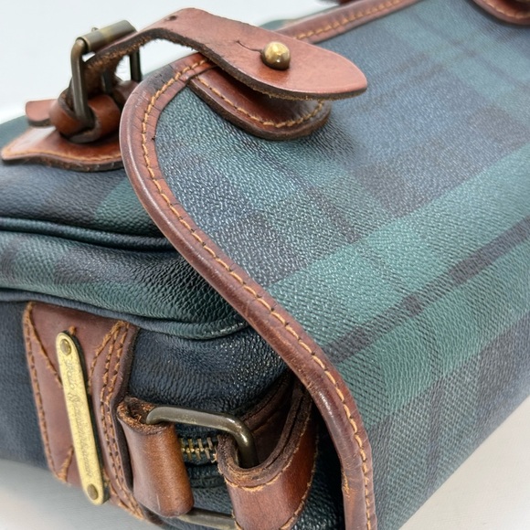 Vintage Polo Ralph Lauren Blackwatch Crossbody
Heritage Tartan - Picture 11 of 17
